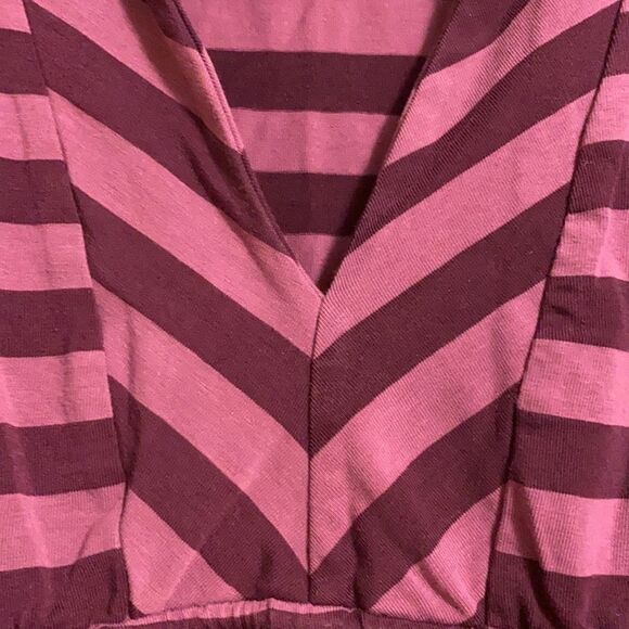 Ella Moss Purple Striped V Neck Side Tie Top - Picture 2 of 6